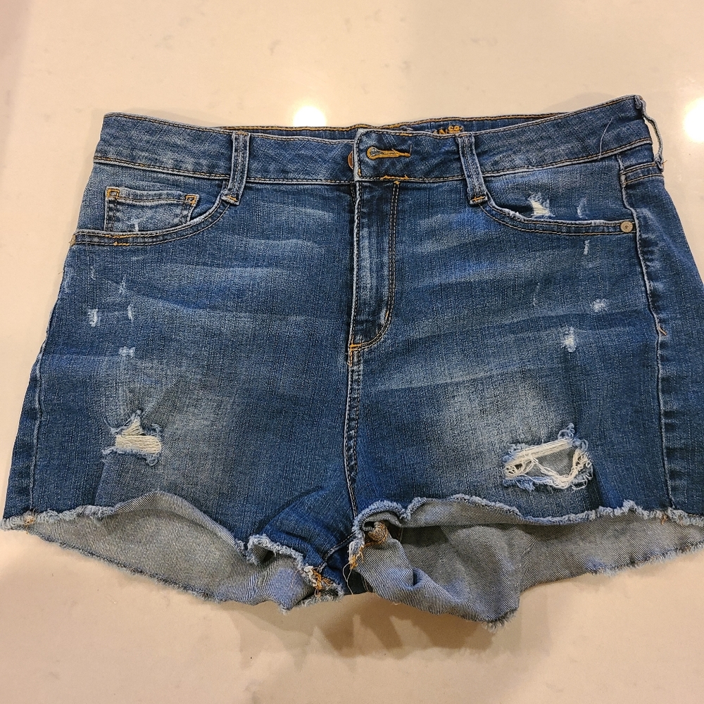 Arizona Cutt Off Shorts